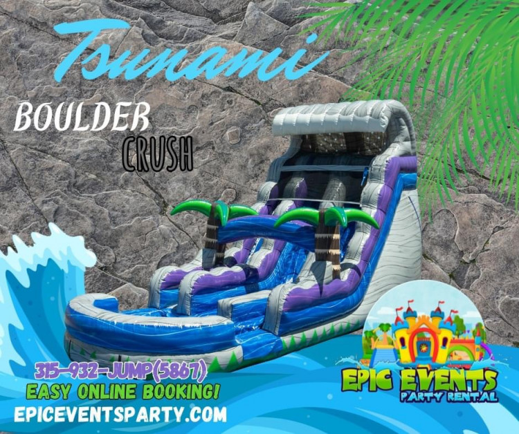 18 Ft Tsunami Boulder Crush slide